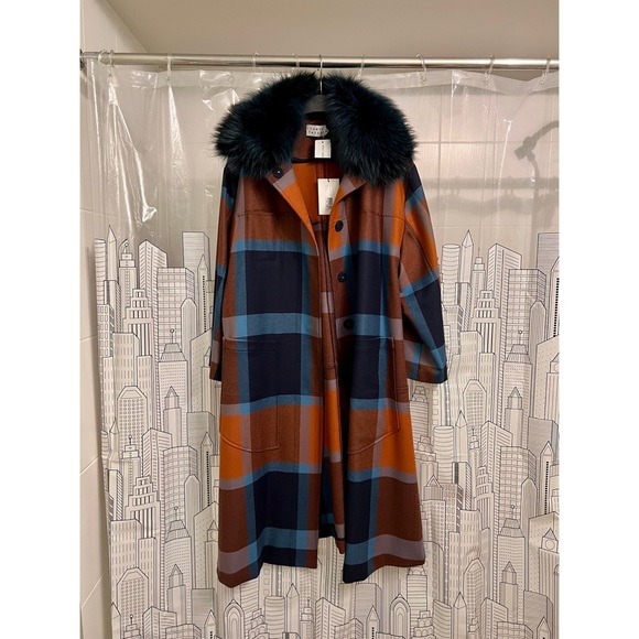 Brand new Tanya Taylor thin wool coat with real silver fox fur - Picture 3 of 5